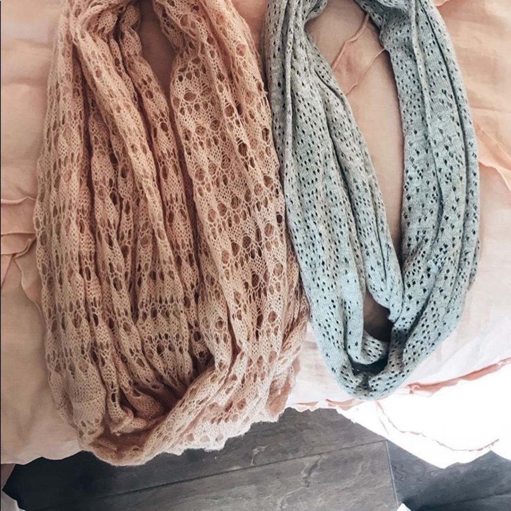 Super cute scarfs